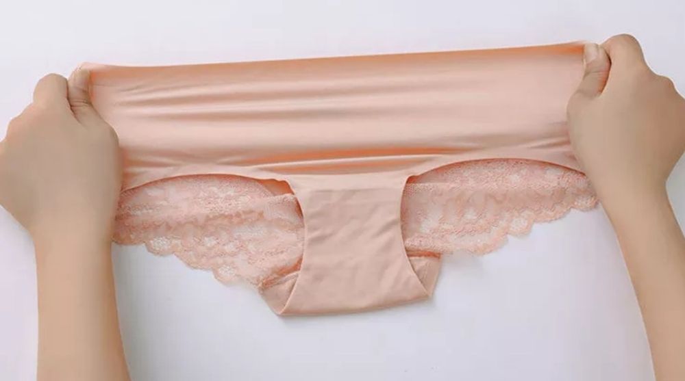 Bielizna.Figi.Majtki.Stringi.Bezszwowe Oddychające Koronka.Beżowe.Nowe