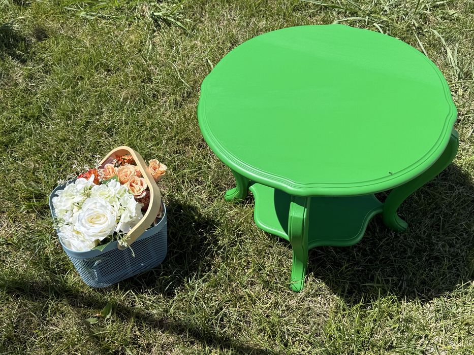 Mesa de apoio e decoracão