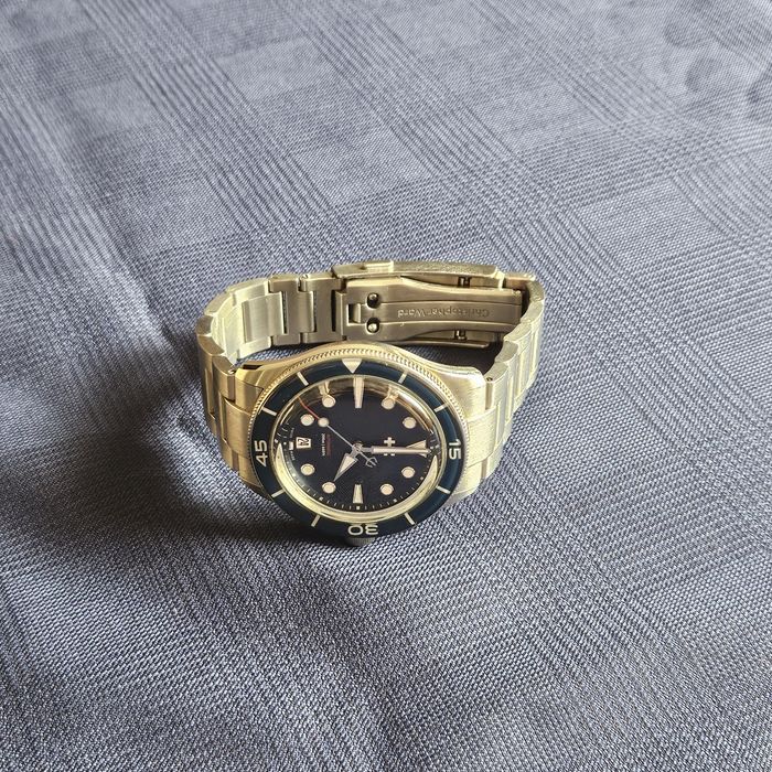 Christopher Ward c65