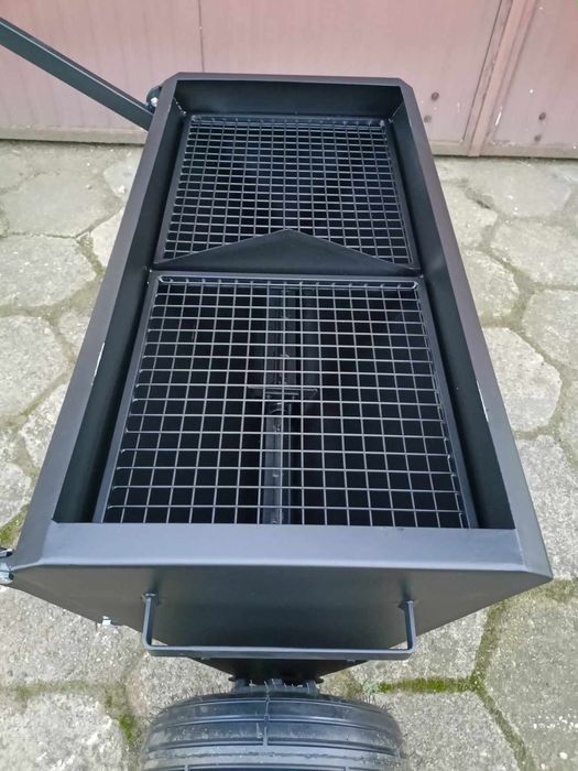 Rozsiewacz do posypki beton posadzka