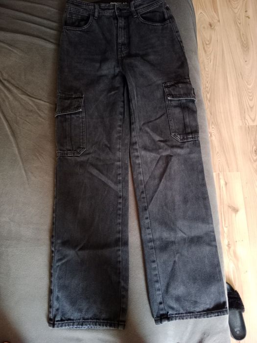 Spodnie damskie Cropp