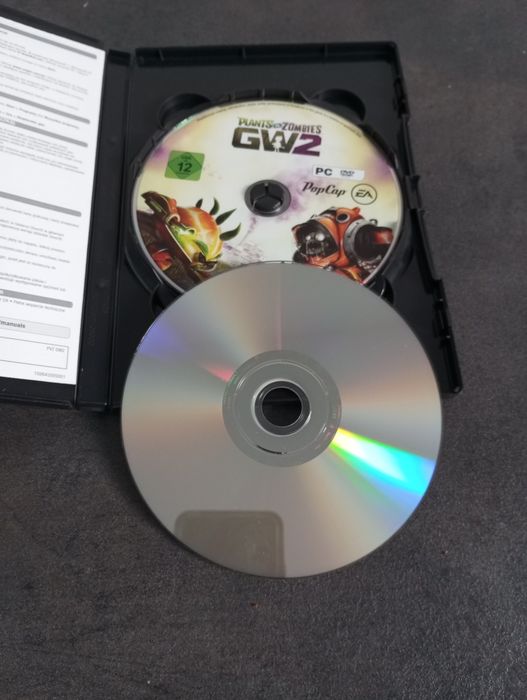 Gra Plants vs. Zombies od 7 lat
