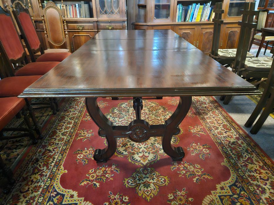 Mesa de sala em madeira - extensível - Só a mesa as cadei