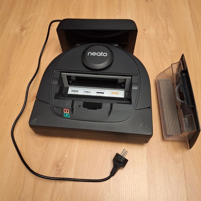 Robot odkurzający Neato Botvac D4 Connected.