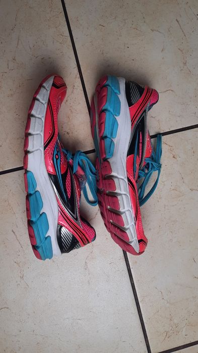 Buty do biegania Saucony Cohesion 9 roz. 38 Women