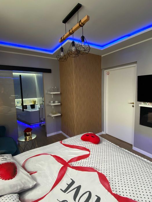 Apartament "Love" Centrum z dużą wanną dla Dwojga Gniezno