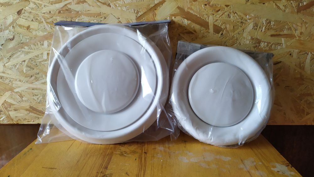 Анемостат приточно-вытяжной,потолочный А-150 врф пластиковий.