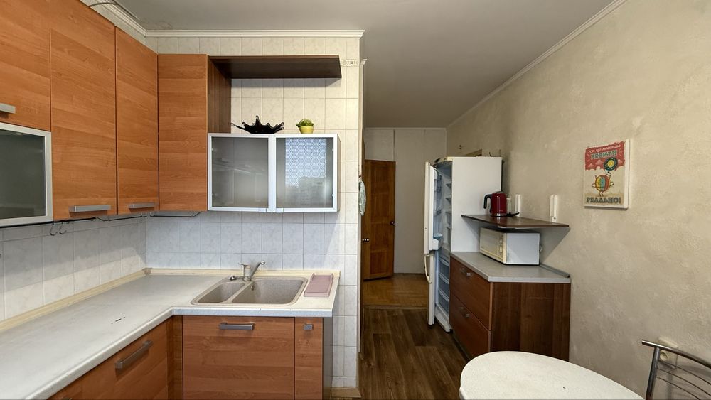 Вул. Р.Рейгана 4а (Драйзера ) , двокімнатна квартира .