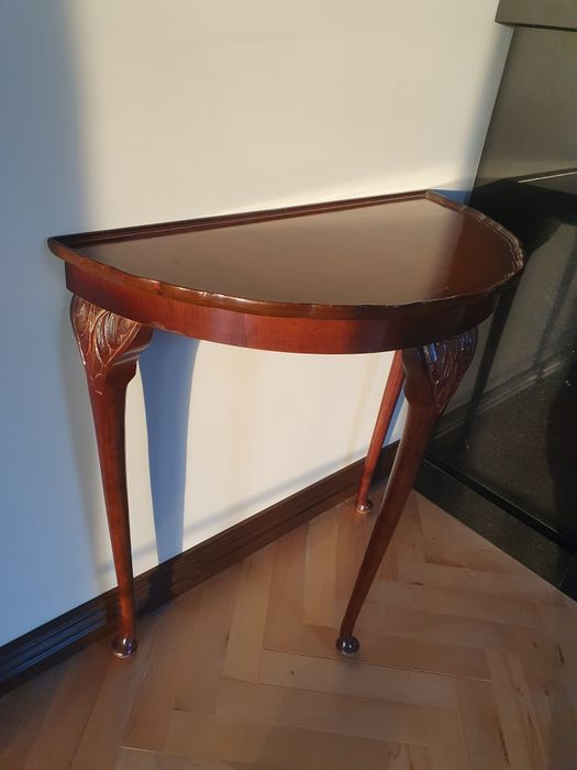 Drewniana angielska konsola