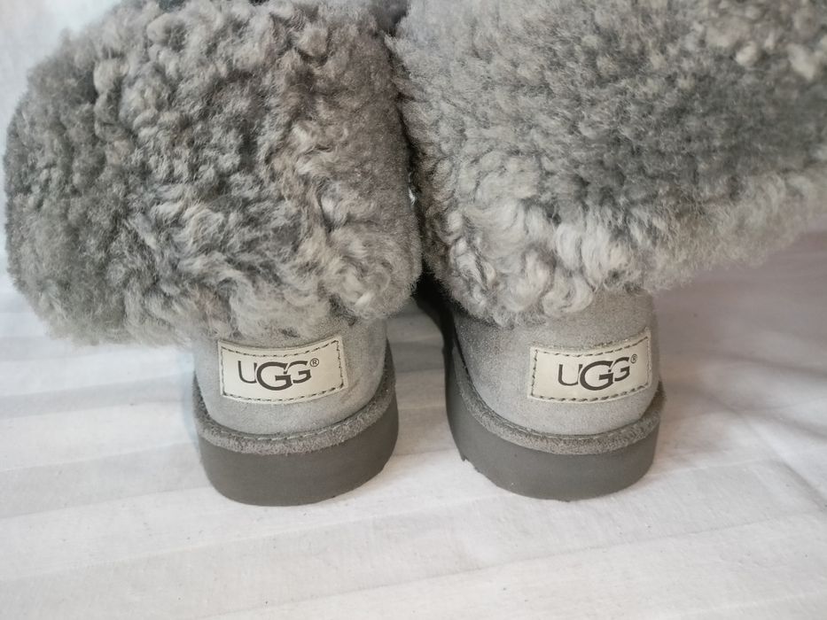UGG Australia roz. 37 - dł.wkł. 23,5 cm- skóra- super stan