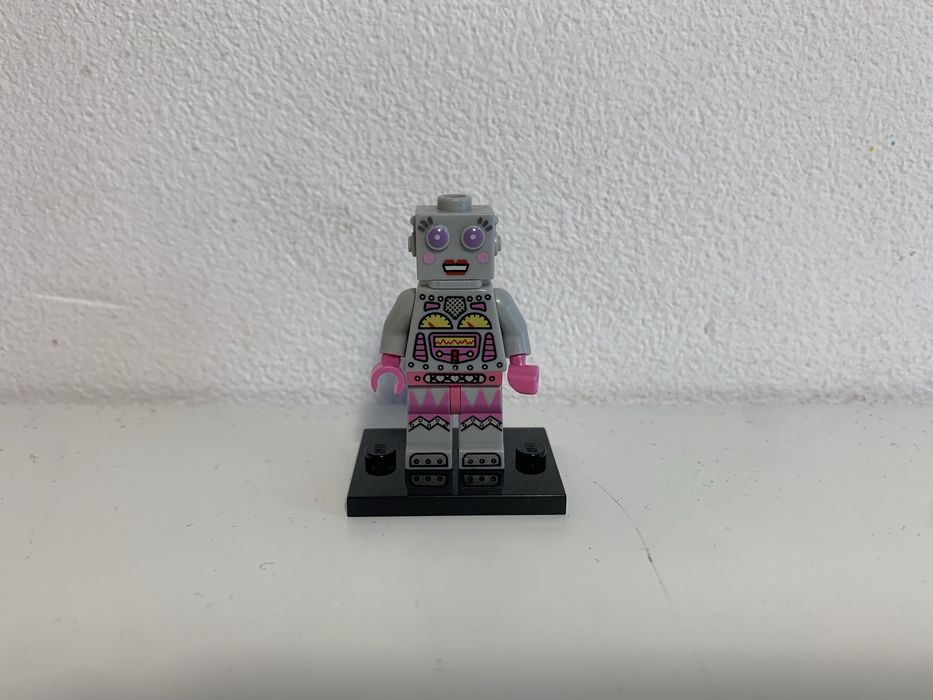 Lego minifigures seria 11 lady robot col178 col11-16