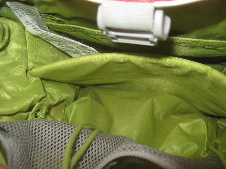 Рюкзак с жёсткой спинкой