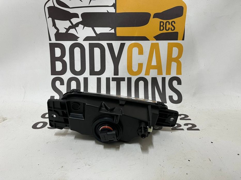 Протитуманка права FORD ESCAPE 2020-23