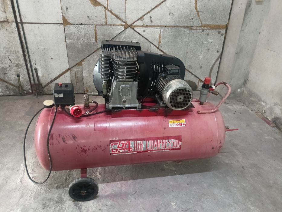 Okazja !Sprężarka, kompresor 200l , polecam!