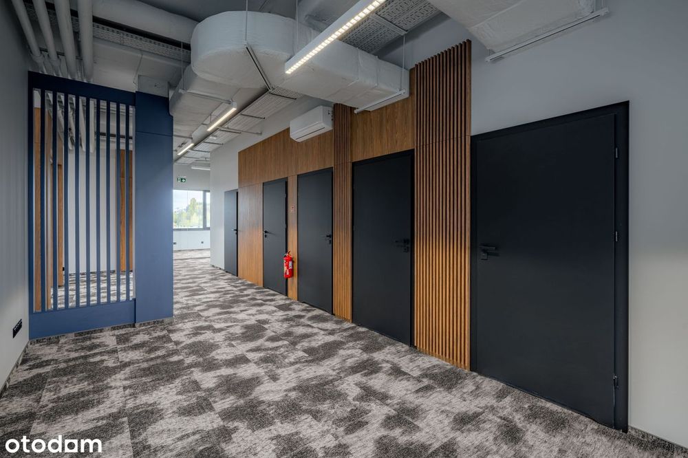 Nowoczesne biuro 296 m² - gotowe do pracy