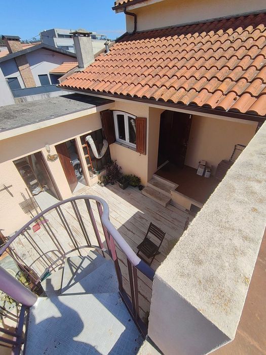 Moradia T3 a 200 m da Praia – Marginal de Lavra, Matosinhos