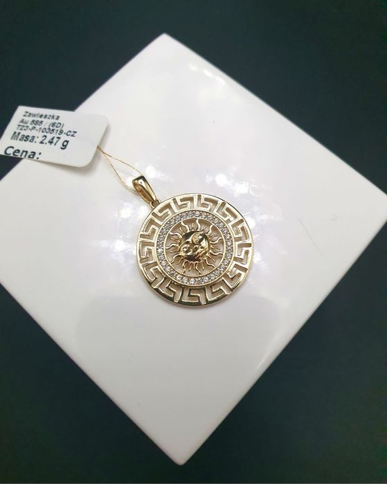 Ładna Złota Zawieszka Grecki Wzór zdobiona Cyrkoniami