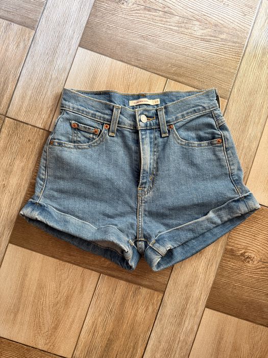 Шорти levis 23 розмір