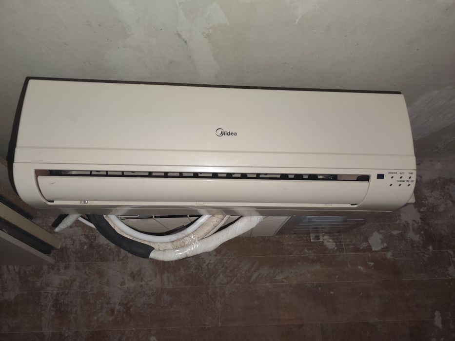 Кондиціонер Midea