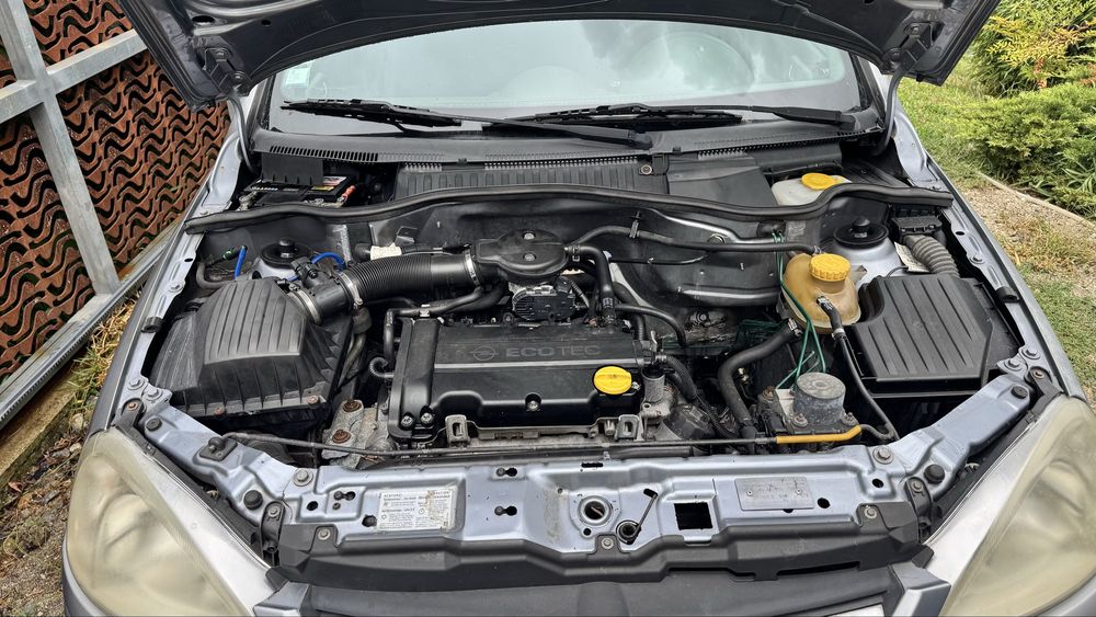 Opel corsa a gasolina