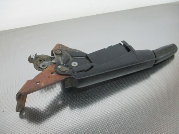 Travão de mão / parque AUDI A4 (8E2, B6)