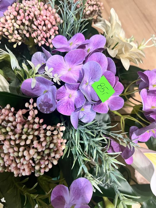 Wiązanka, stroik, kompozycja na cmentarz