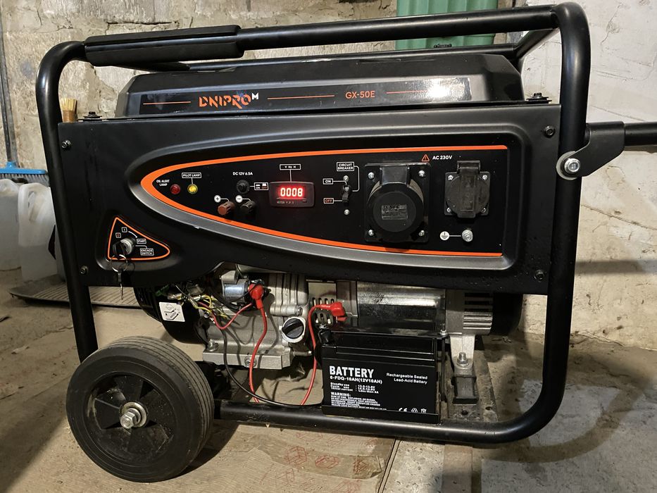 Генератор бензиновий Dnipro-M GX-50E