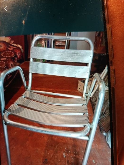 Стул алюминиевый.