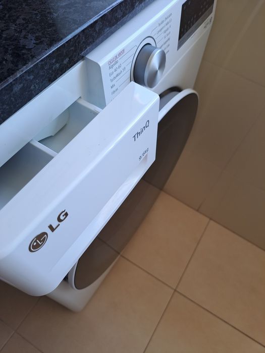 Vendo máquina de lavar/secar roupa da LG