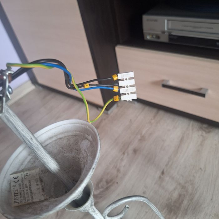 Żyrandol +żarówki