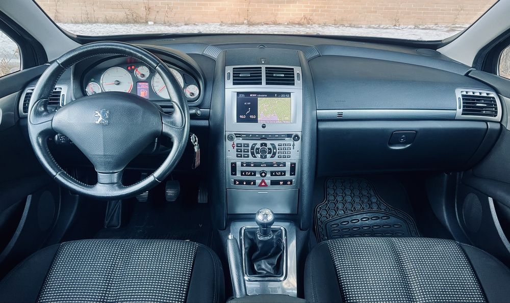 Peugeot 407 — fotografia 7