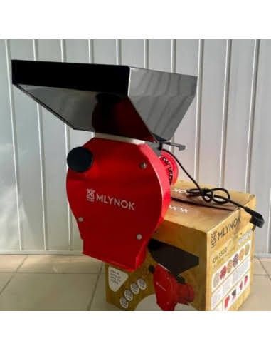 МЛИН 2в1 (2,5-3,5квт) Зернодробилка корморізка кормоподрібнювач млинок