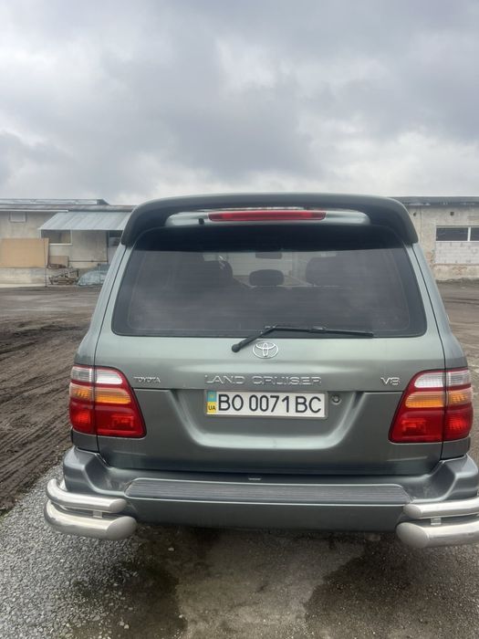 Тойота лендкрузер 100 ювілейна