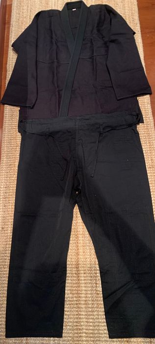 Kimono preto para Jiu Jitsu