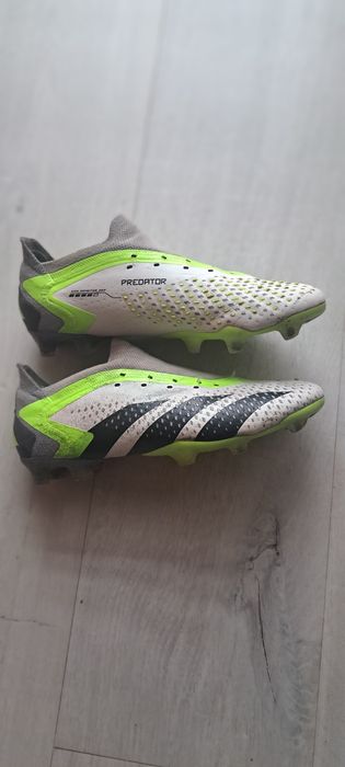 Buty piłkarskie Adidas Predator 40