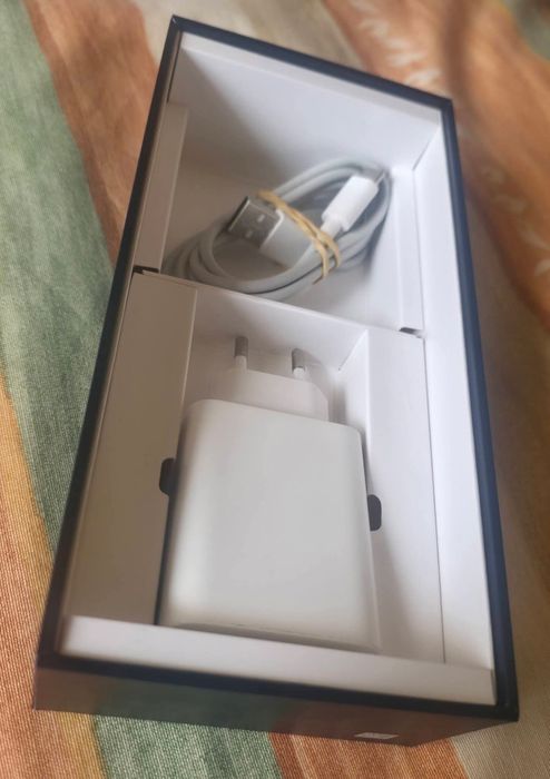 Vivo V21 5G (Nunca usado)