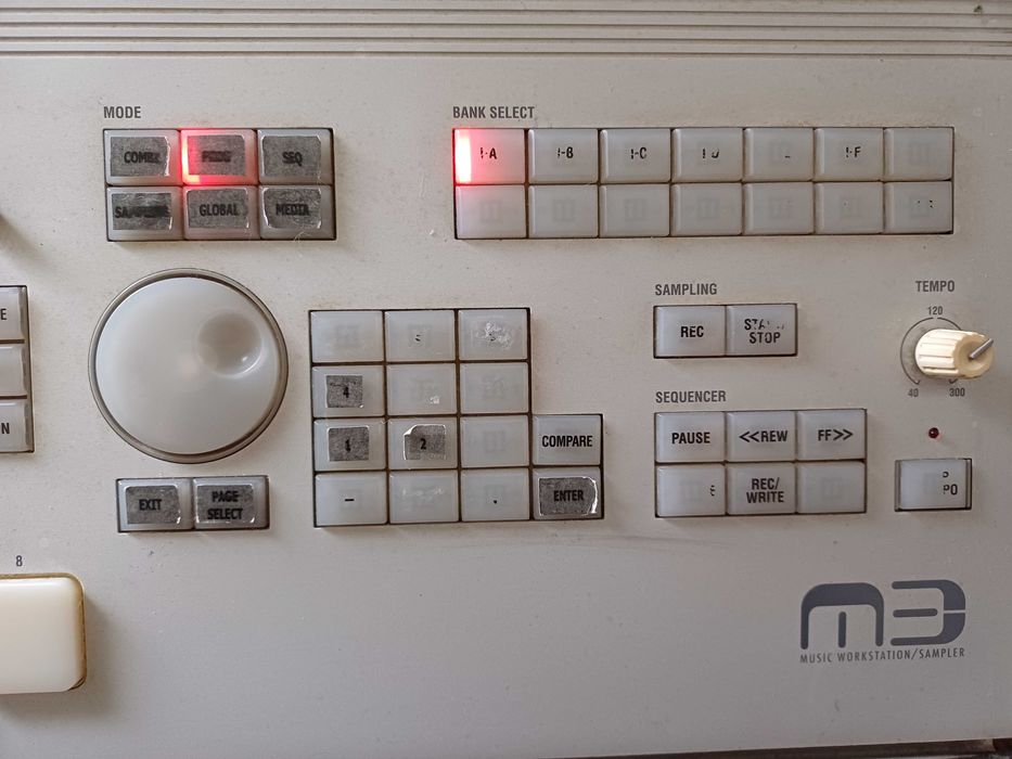 Syntetizador Korg M3 -Módulo apenas