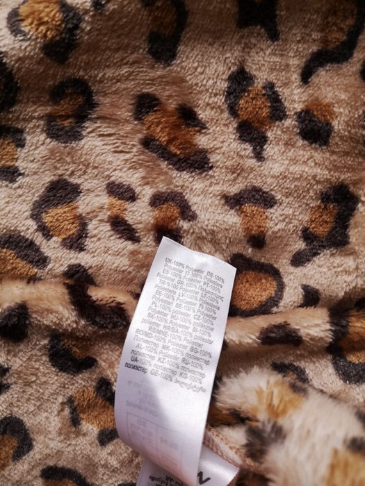 Dres Avon nowy 48/50