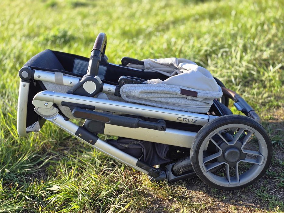 Uppa baby cruz 2 w 1