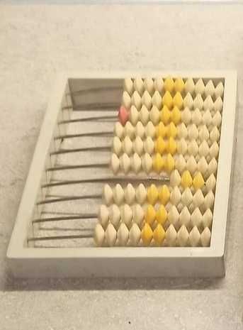 Счёты деревянные и пластмассовые СССР