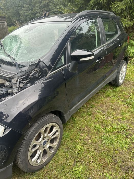 Ford Ecosport caly na częsci po lift