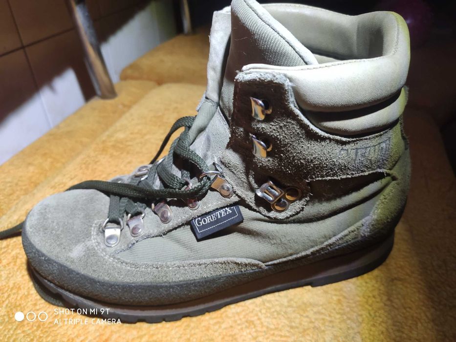 Ботинки зима 39 розмір