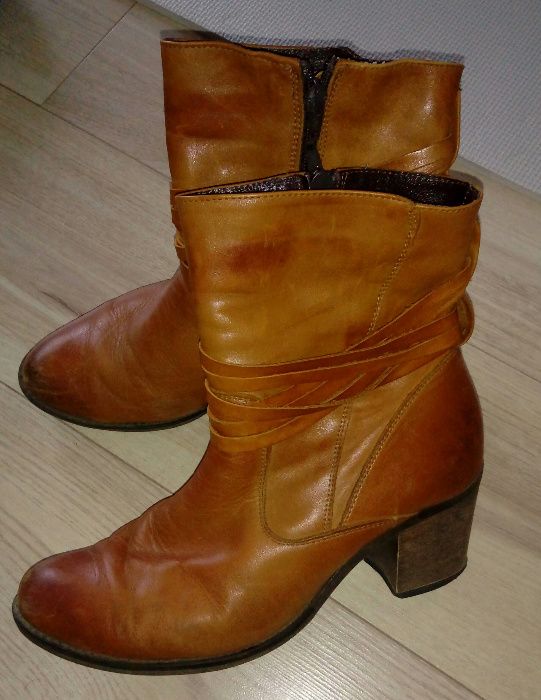 Kozaki skórzane damskie 39-40
