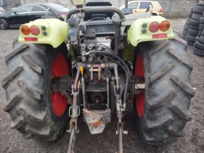 Ciagnik sadowniczy CLASS NECTIS 247