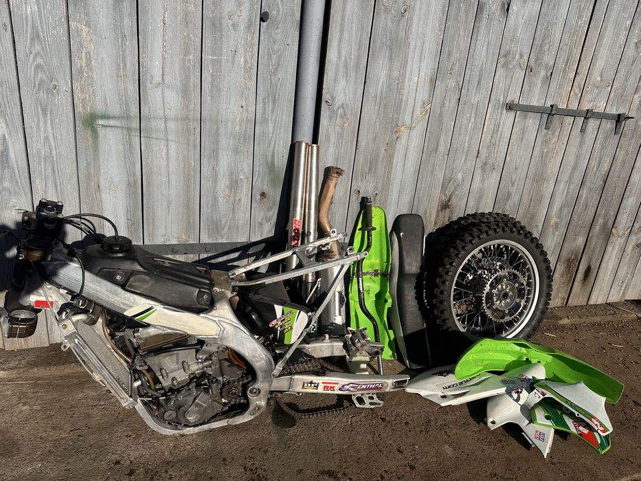Kawasaki kxf 450 вилка Showa та інше