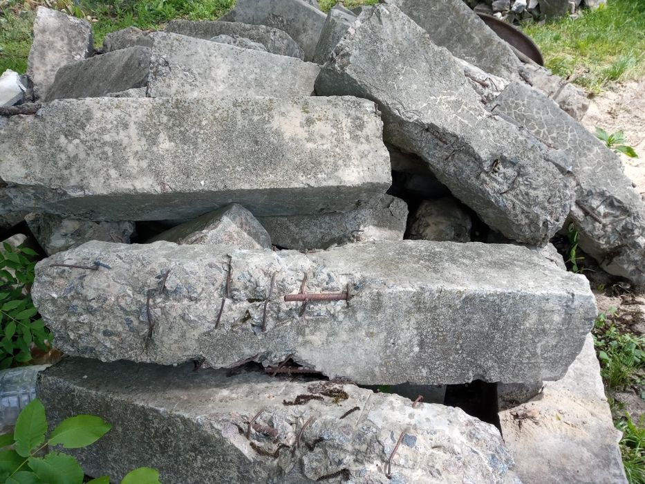 Сваї желізобетоні обрезні