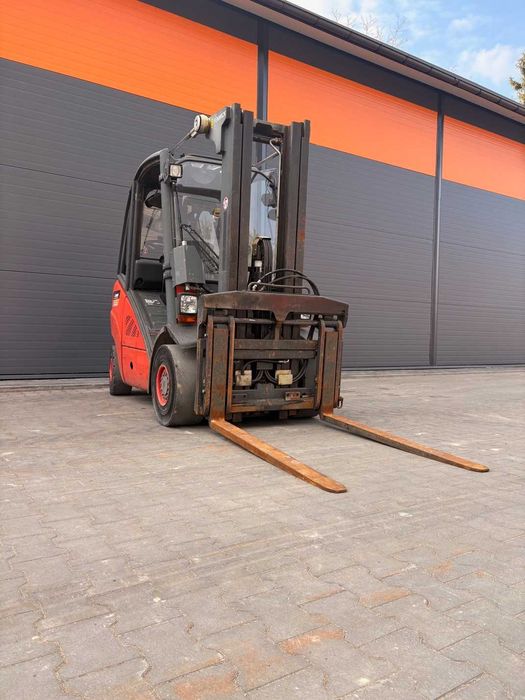 Wózek widłowy LINDE H 30 diesel  rok 2011 wolny skok triplex 4,8 m