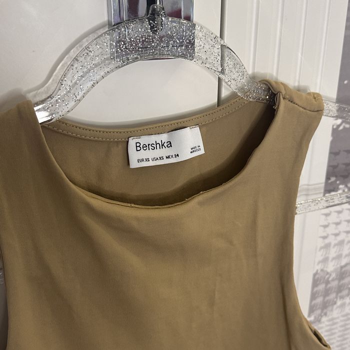 Bershka jasne brązowe body rozm. XS