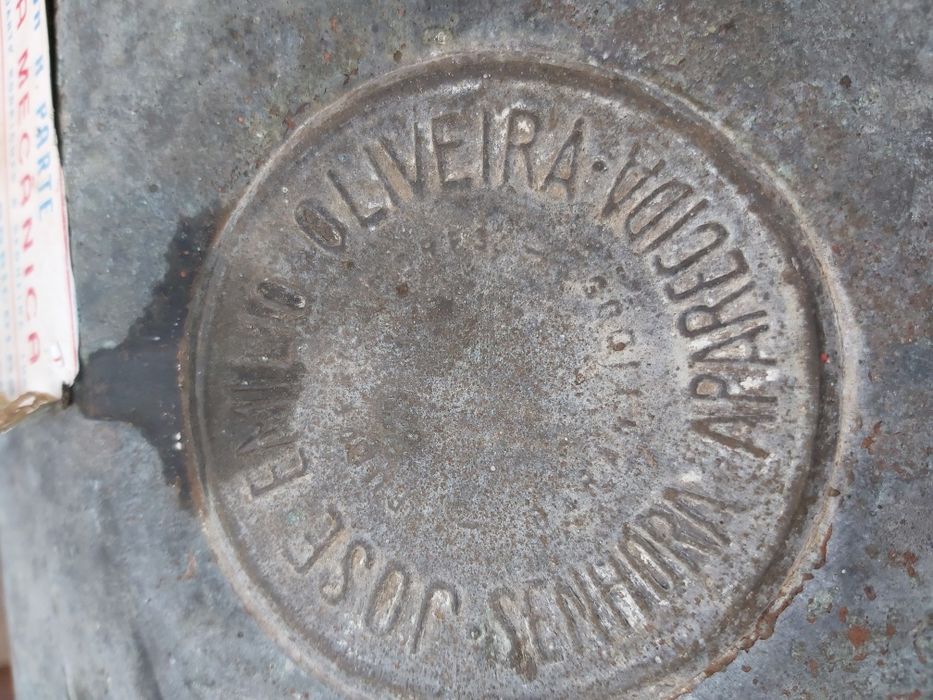 Maquina de sulfatar antiga,completa com cana e a funcionar