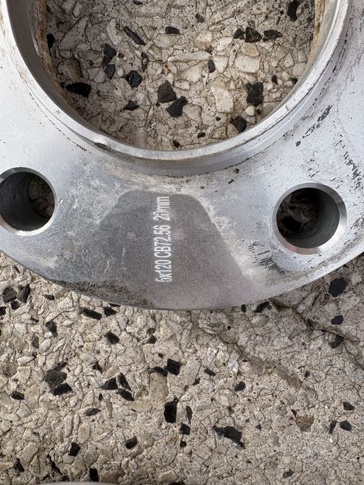 Dystanse 20mm 2cm + śruby 5x120 bmw e46 e36 e90 e60